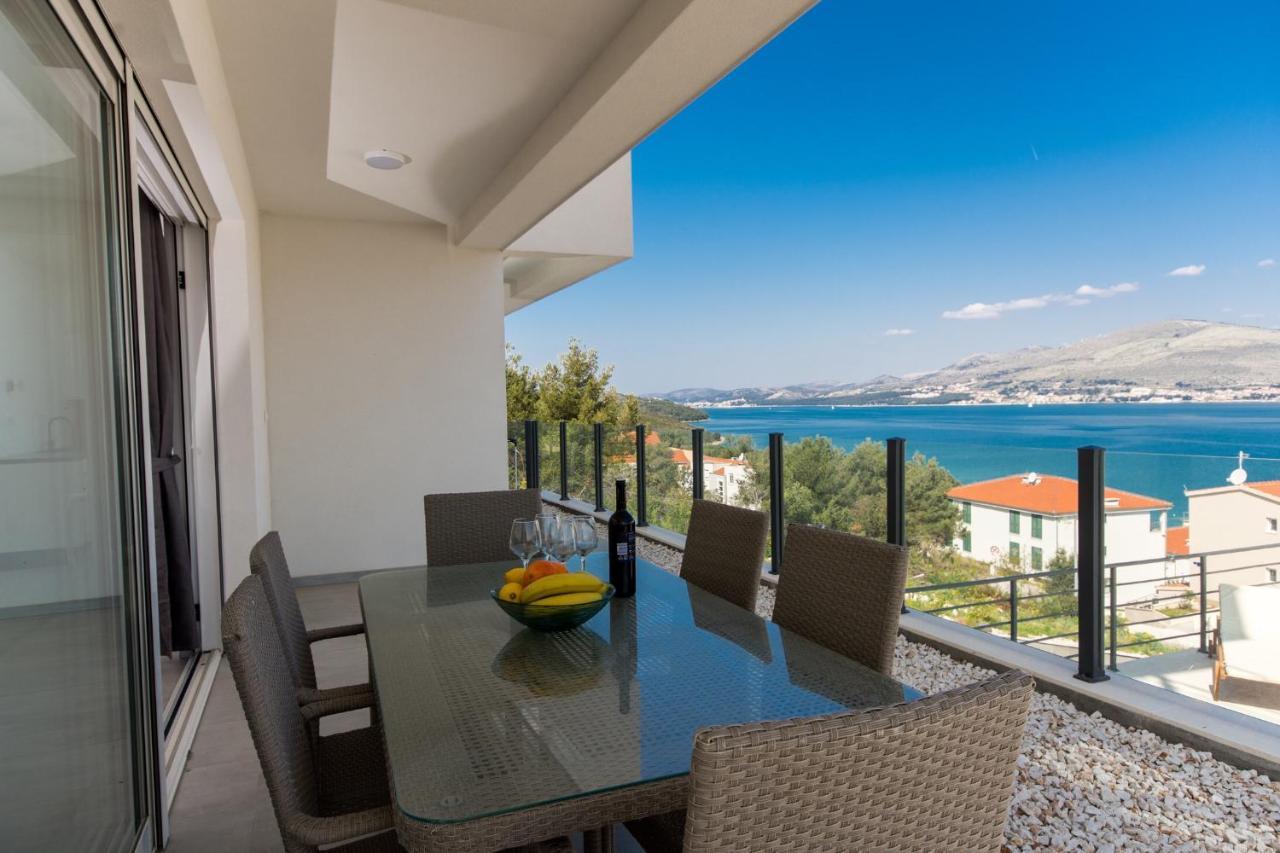 Apartment Julia Trogir Exteriör bild