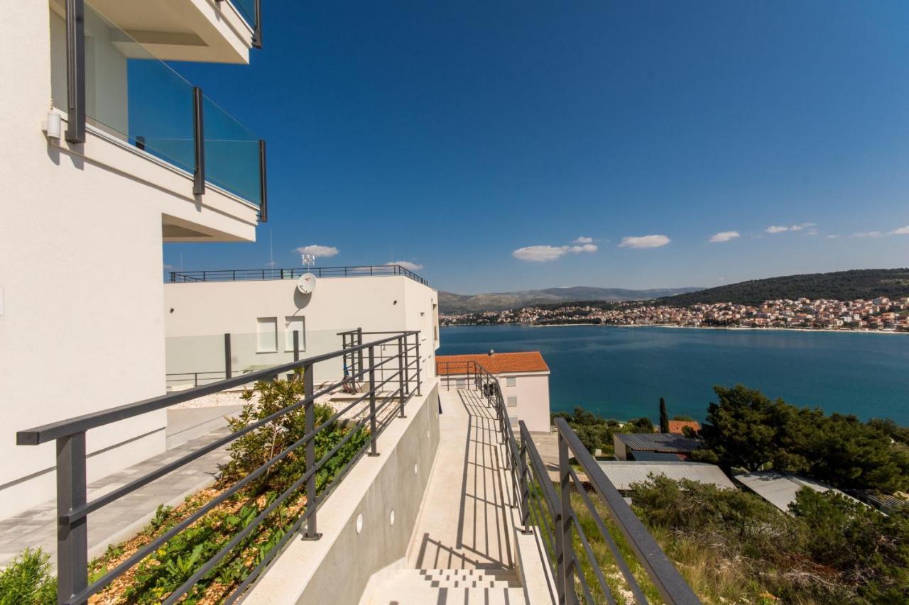 Apartment Julia Trogir Exteriör bild