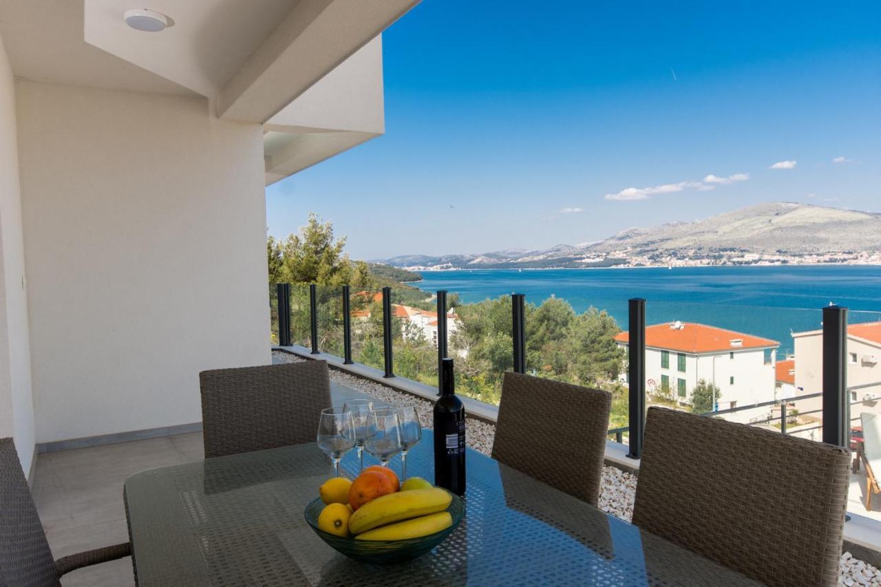 Apartment Julia Trogir Exteriör bild